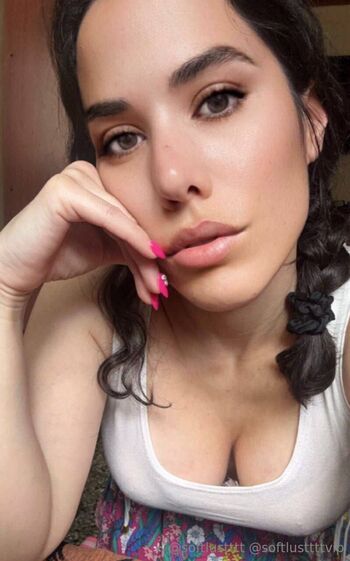 ＳＰＩＣＹ ＧＩＲＬ / softlustttt nude photo #18