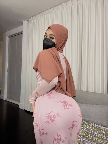 Yasmi / softyasmin nude photo #21