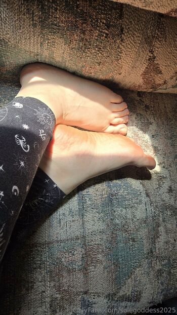 SoleGoddes / solegoddess2025 nude photo #12