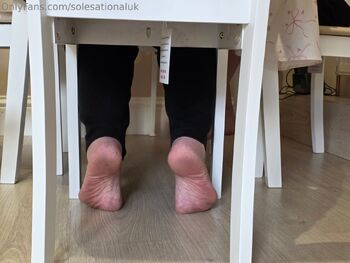 Chloes Sole / solesationaluk nude photo #1