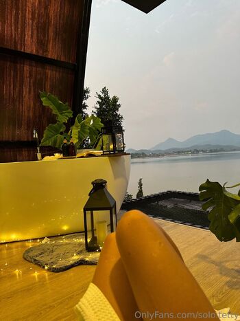 Solo Tett / solo.tetty nude photo #9