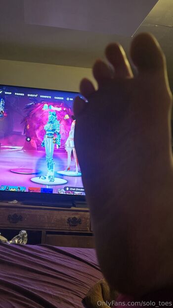 solo_toe / solo_toes nude photo #5