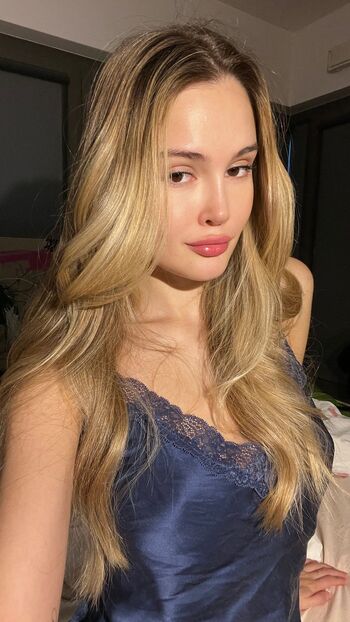 Sonya Blaz / sonyablazeonly nude photo #13