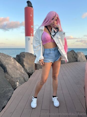 𝗟𝗶𝘃𝗲2𝐍𝐢𝐠𝐡𝐭𝑽𝒄𝒂𝒍𝒍247 / soootastykarla / sooofuckingkarla03 nude photo #14