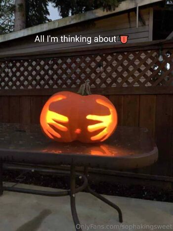 𝐏𝐡𝐚𝐭𝐚𝐬𝐬 𝐒𝐨𝐩𝐡my lives are / sophakingsweet nude photo #24