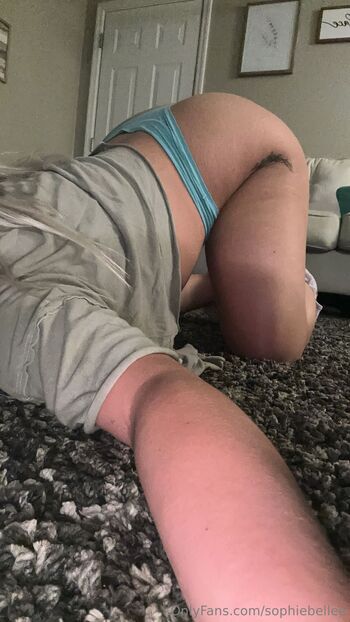 Sophie Bell / sophiebellee nude photo #15