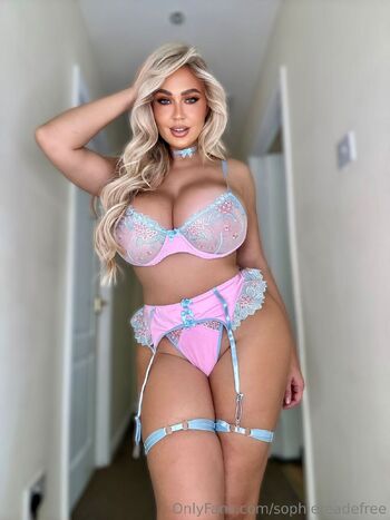 Sophie Reade Fre / sophiereadefree nude photo #21