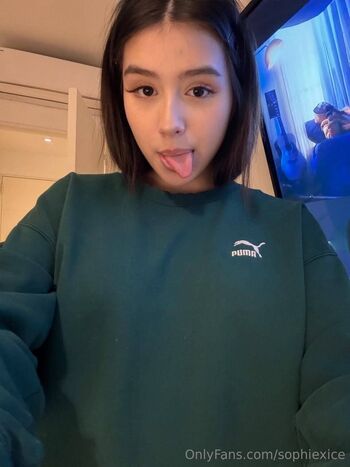 Sophie / sophiexice nude photo #9