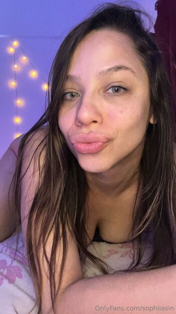 Sophia Si / sophiiasin / sofiidulzura nude photo #23