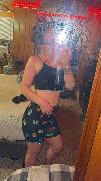 OnlyFans / spaced._.out66 nude photo #9