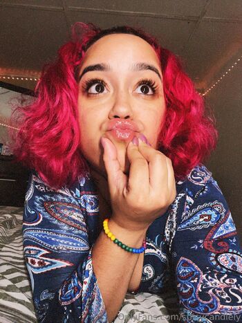 CandielyP / spicycandiely nude photo #15