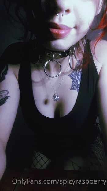 Franciell / spicyraspberry nude photo #18