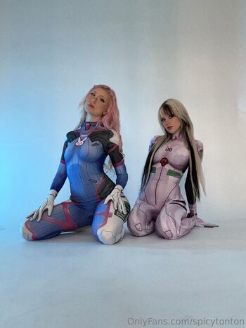 OnlyFans / spicytonton nude photo #10