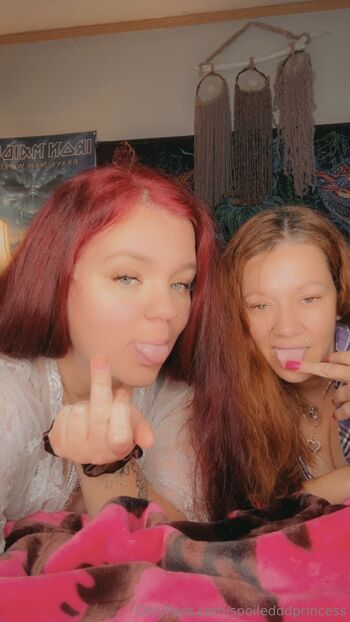 OnlyFans / spoiledddprincess nude photo #5