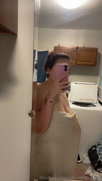 OnlyFans / spoiledddprincess nude photo #27