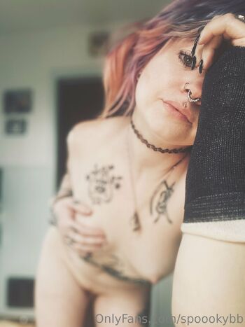 Spooky b / spoookybb / bbspoooky nude photo #1