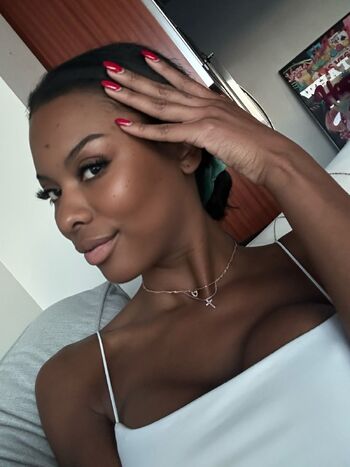 Kelsey Rose / sportswithkelsey nude photo #22