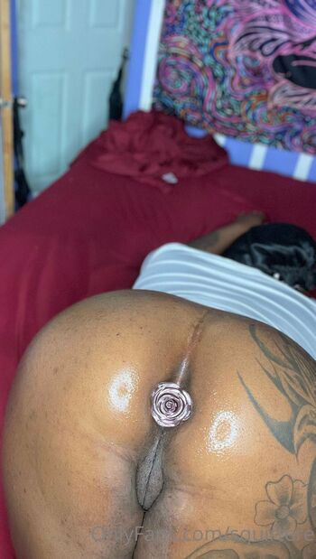 Pressure E / squiter_e nude photo #34