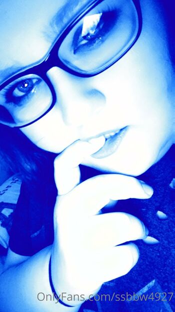 Bunnyfun111 / ssbbw4927 nude photo #13