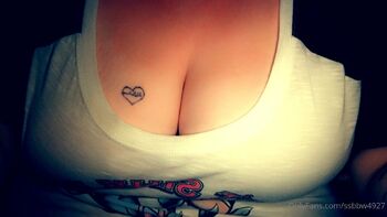 Bunnyfun111 / ssbbw4927 nude photo #16