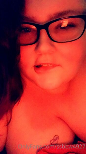Bunnyfun111 / ssbbw4927 nude photo #18