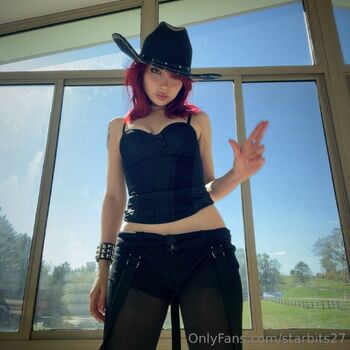 Nicol / starbits27 nude photo #4