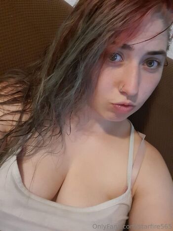 Star Fir / starfire565 / gamergirl112698 / starfire5651 nude photo #1