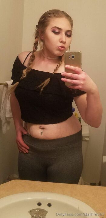 Star Fir / starfire565 / gamergirl112698 / starfire5651 nude photo #17