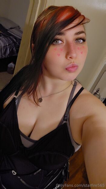 Star Fir / starfire565 / gamergirl112698 / starfire5651 nude photo #23