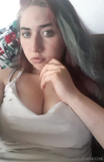 Star Fir / starfire565 / gamergirl112698 / starfire5651 nude photo #31