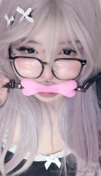 star / starxrawrxx nude photo #26