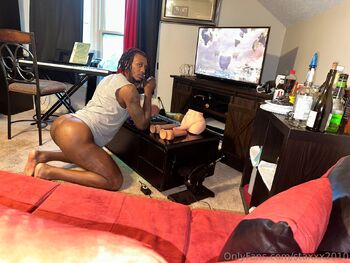 OfficialStax / staxxx2010 nude photo #5