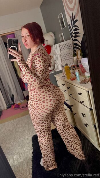 Freckles and Azz / stella.red nude photo #28