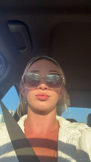 Stella / stellasamore nude photo #17