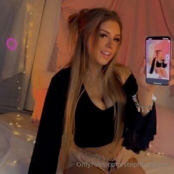Steph Baby FREE PAGE / stephbabyyxo nude photo #1