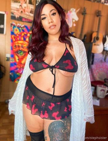 Stephanie Parke / stephsister nude photo #30