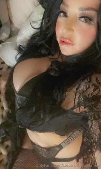 Chellie FRE / stepmomchelliefree / stepmomchellie / chelliedd / themschellie nude photo #9