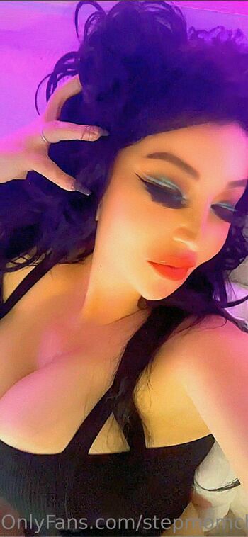 Chellie FRE / stepmomchelliefree / stepmomchellie / chelliedd / themschellie nude photo #17