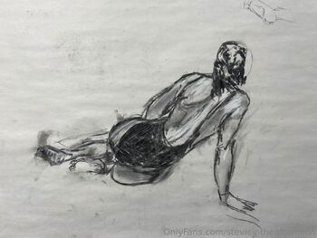 Stevi / stevieintheafternoon nude photo #23