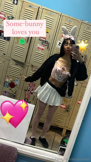 Klover / sticky.toast nude photo #16