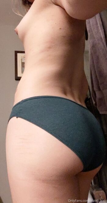 Stinky_kitt / stinky_kitty / stinky_kittyuwu nude photo #17