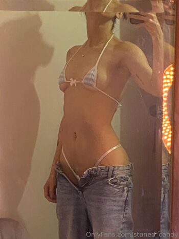 Li / stoned_candy nude photo #14