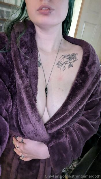 Lestrangemergot / strangemergoth nude photo #11