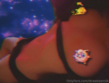 Kaylee Mare / strawbeemilk nude photo #5