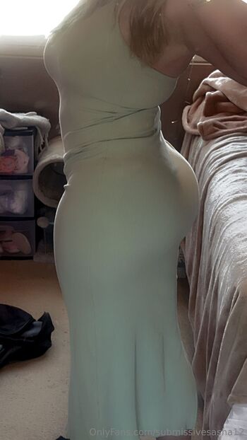 Submissivesash / submissivesasha12 nude photo #3