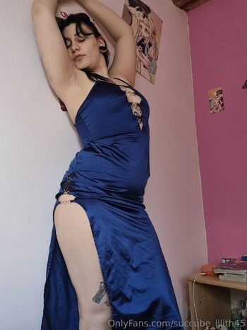 Lilith / succube_lilith45 nude photo #3