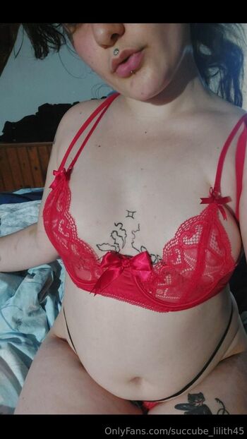 Lilith / succube_lilith45 nude photo #15