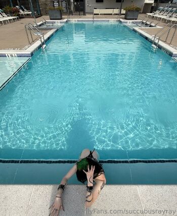 Ray / succubusrayray nude photo #33