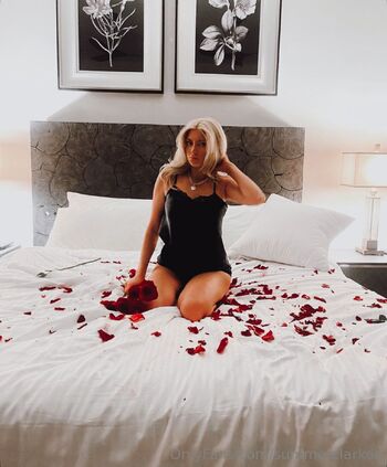 Summer Clark / summerclarkee nude photo #8