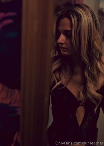 Sunfeather Blaire Axel / sunfeather nude photo #7